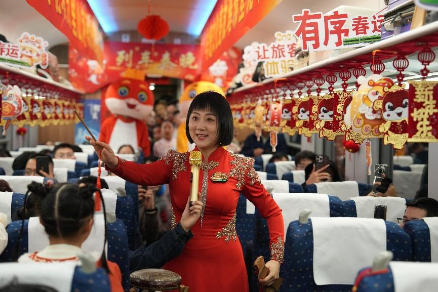 《非遗里的江西》表演。人民网 欧阳易佳摄