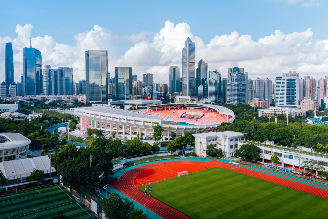 天河体育中心是广州体育名片之一。邱活摄